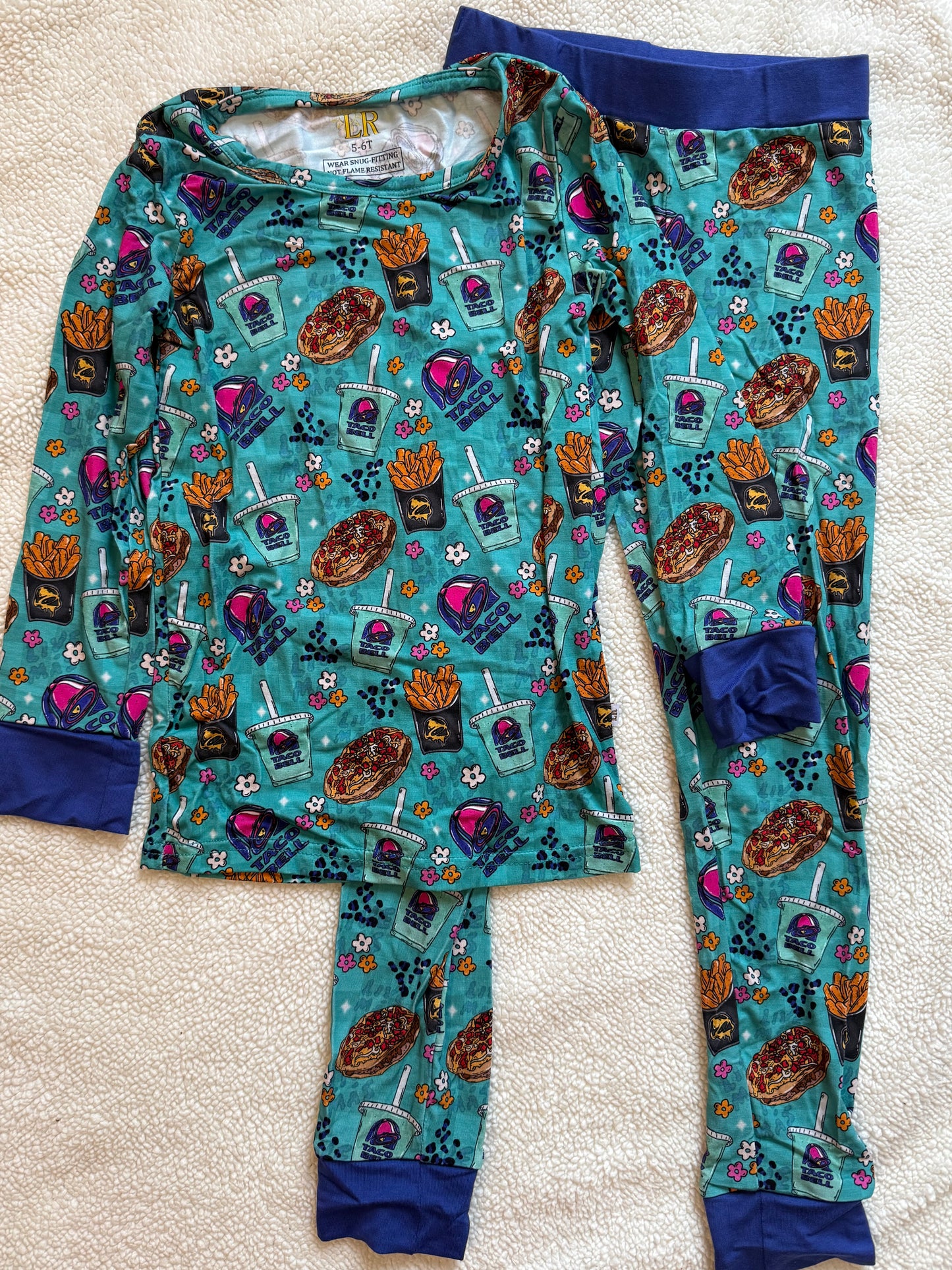 Flowery T@co Bell Long Sleeve Bamboo Set