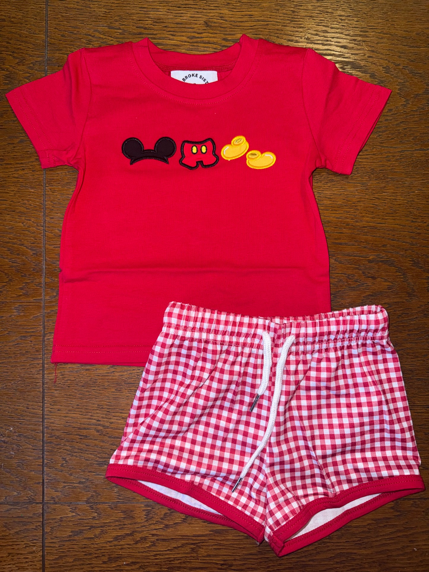 Red MM Accessories Set