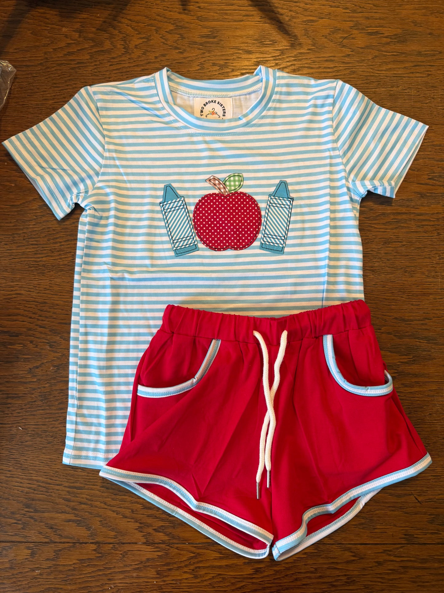 Stripe Apple & Crayons Short Set