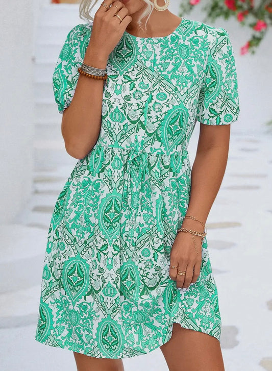 Green & White Lantern Sleeve Dress