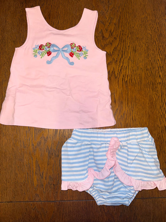 Pastel Bow and Strawberries Skirted Bubble