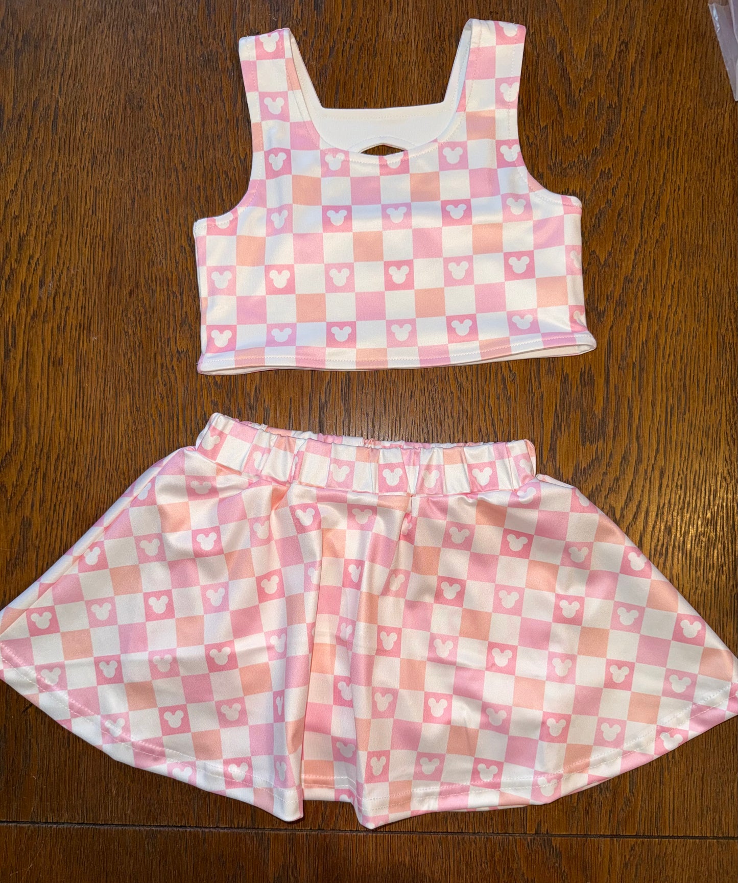 Pink Checkered Athletic Skort & Crop Tank Set