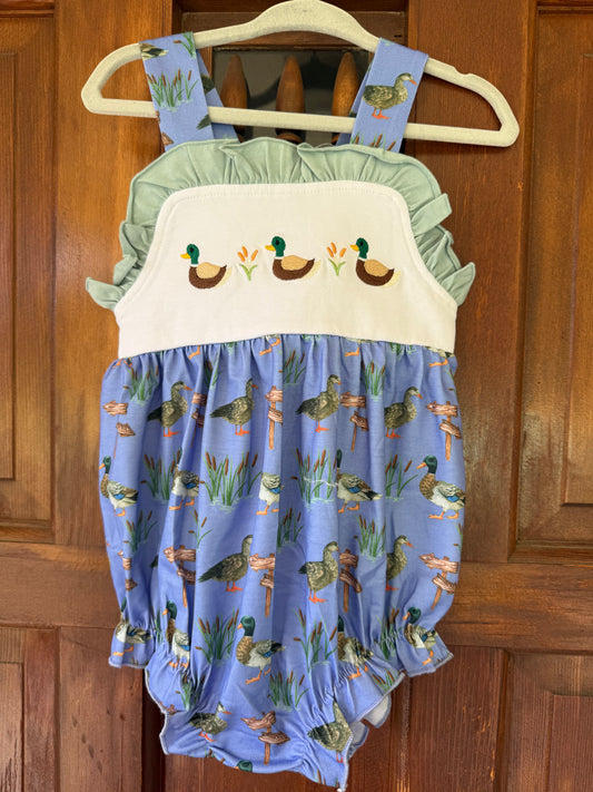 Blue & Sage Green Ducks Bubble